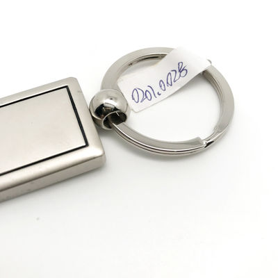 สีเงิน Keychains ที่เป็นส่วนตัวที่มีจํานวนการสั่งซื้อขั้นต่ํา 500