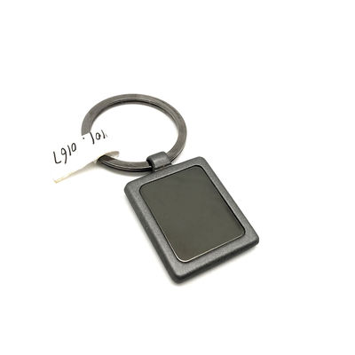 500 MOQ สีดําปืนเหล็ก Keychain ถังสําหรับความต้องการการทํางานสูง