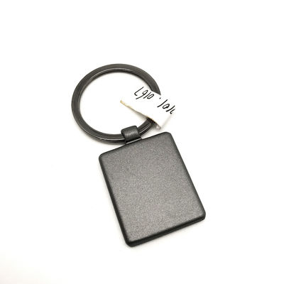 500 MOQ สีดําปืนเหล็ก Keychain ถังสําหรับความต้องการการทํางานสูง