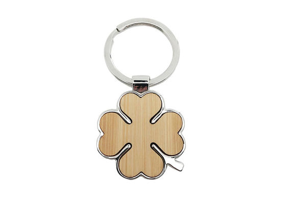 Four Leaf Clover พวงกุญแจโลหะน่ารักโลหะไม้ไผ่เป็นมิตรกับสิ่งแวดล้อม Keyring