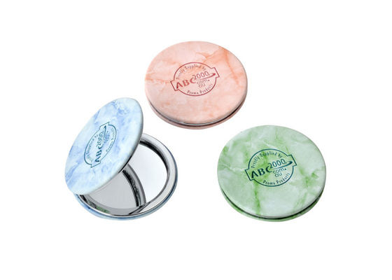 พื้นผิวหินอ่อนเคลือบกระจกเงาของขวัญเครื่องสำอางสีเงินหนัง PU พับได้